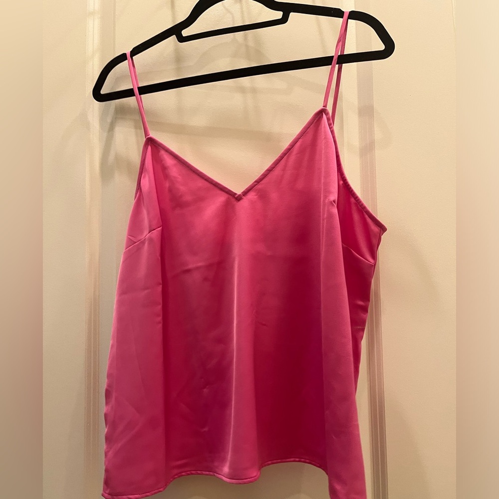 Large pink tank NWT